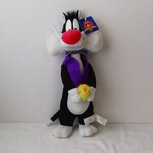 Vintage 1998 Looney Tunes Sylvester holding a chick stuffed animal 15"